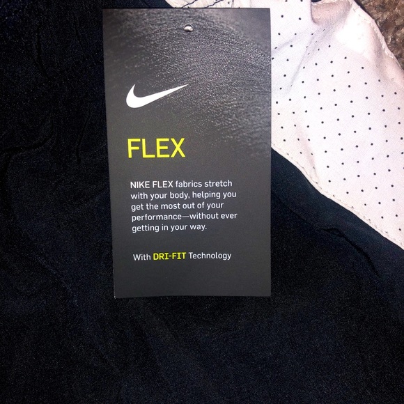 Nike Women’s Running Shorts - Picture 4 of 4